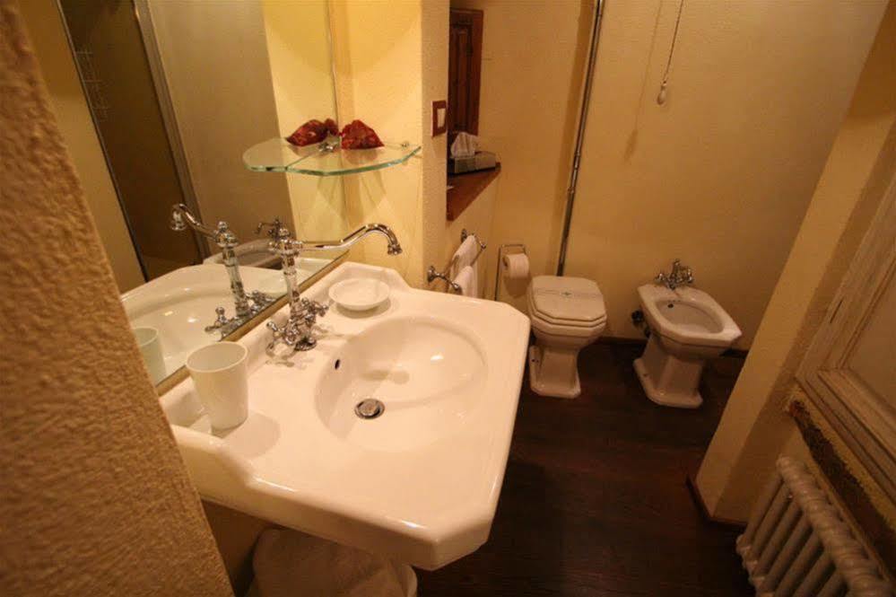 Ulivo Rosso Bed & Breakfast Sesto Fiorentino Dış mekan fotoğraf